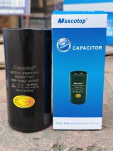 CAPACITOR/CONDENSADOR NEGRO DE ARRANQUE 110VAC 1000-1200uF 4 TERMINALES 0754-19