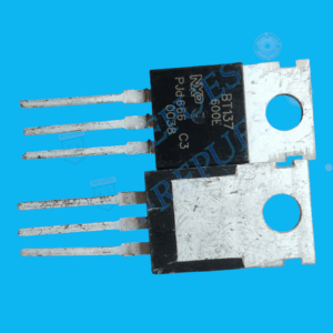 TRIAC BT137 600E TRES TERMINALES -0922